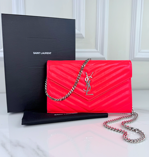YSL MATELASSE FLAP ENVELOPE CROSSBODY IN NEON PINK