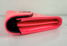 YSL MATELASSE FLAP ENVELOPE CROSSBODY IN NEON PINK