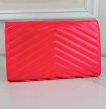 YSL MATELASSE FLAP ENVELOPE CROSSBODY IN NEON PINK