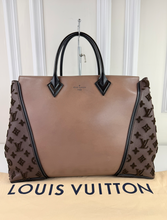 LOUIS VUITTON W TOTE GM CUIR ORFEVRE VEAU CACHEMIRE LIMITED EDITION