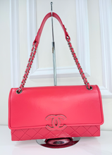 CHANEL HAMPTONS ACCORDION FLAP IN PINK