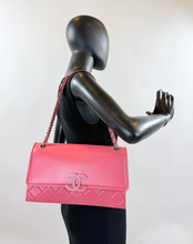 CHANEL HAMPTONS ACCORDION FLAP IN PINK