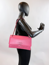 CHANEL HAMPTONS ACCORDION FLAP IN PINK