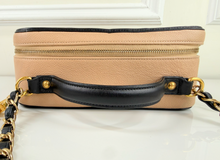 CHANEL LARGE CAVIAR QUILTED CC FILIGREE VANITY CASE IN BEIGE AND BLACK