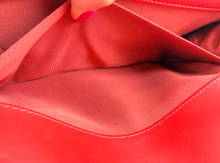 CHANEL BOY FLAP QUILTED LAMBSKIN MEDIUM IN RED
