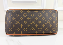 LOUIS VUITTON DAUPHINE REVERSE HOBO MM