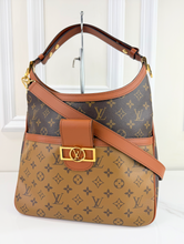 LOUIS VUITTON DAUPHINE REVERSE HOBO MM