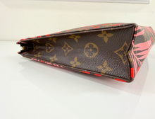 LOUIS VUITTON TOILETRY POUCH 26 JUNGLE DOTS