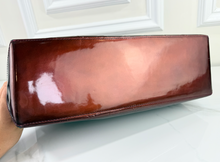 LOUIS VUITTON WILSHIRE MM PATENT ROUGE FAUVISTE