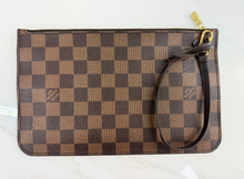 LOUIS VUITTON NEVERFULL POCHETTE DE