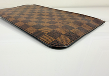 LOUIS VUITTON NEVERFULL POCHETTE DE