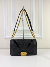 CHANEL BOY CAVIAR IN THE MIX CHEVRON MEDIUM