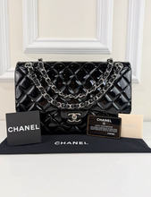 CHANEL JUMBO DOUBLE FLAP BAG PATENT QUILTED