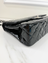 CHANEL JUMBO DOUBLE FLAP BAG PATENT QUILTED