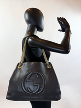 GUCCI SOHO CHAIN SHOULDER BAG IN BLACK