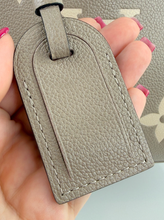 LOUIS VUITTON PETIT PALAIS BICOLOR EMPREINTE GIANT