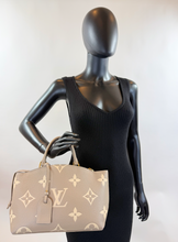 LOUIS VUITTON PETIT PALAIS BICOLOR EMPREINTE GIANT