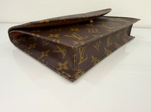 LOUIS VUITTON POCHETTE RABAT 23 ON CHAIN