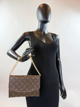 LOUIS VUITTON POCHETTE RABAT 23 ON CHAIN