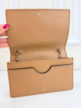 GUCCI SOHO WALLET ON CHAIN IN COGNAC