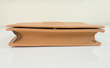 GUCCI SOHO WALLET ON CHAIN IN COGNAC