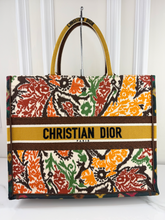 DIOR BOOK TOTE EMBROIDERED LARGE PAISLEY LIMITED EDITION