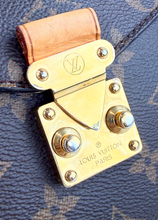 LOUIS VUITTON POCHETTE METIS MONOGRAM