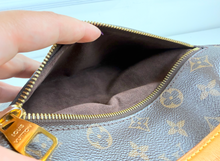 LOUIS VUITTON POCHETTE METIS MONOGRAM