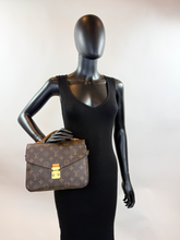 LOUIS VUITTON POCHETTE METIS MONOGRAM
