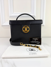 CHANEL CAVIAR CC VANITY BOX CASE VINTAGE