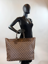 LOUIS VUITTON DE GREENWICH PM