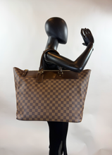 LOUIS VUITTON DE GREENWICH PM
