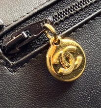 CHANEL CAVIAR CC VANITY BOX CASE VINTAGE