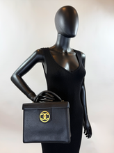 CHANEL CAVIAR CC VANITY BOX CASE VINTAGE