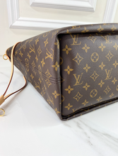 LOUIS VUITTON NEVERFULL GM BANDOULIERE INSIDE OUT