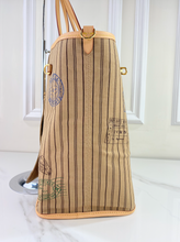 LOUIS VUITTON NEVERFULL GM BANDOULIERE INSIDE OUT
