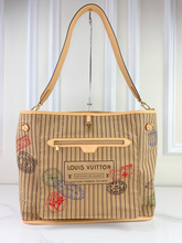 LOUIS VUITTON NEVERFULL GM BANDOULIERE INSIDE OUT