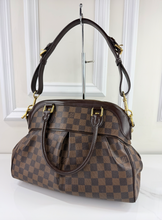 LOUIS VUITTON TREVI PM DE