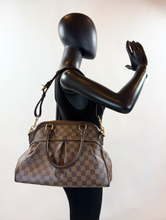 LOUIS VUITTON TREVI PM DE