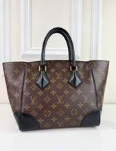 LOUIS VUITTON PHENIX PM