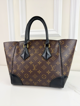 LOUIS VUITTON PHENIX PM