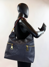 LOUIS VUITTON MELIE HOBO EMPREINTE IN MARINE ROUGE