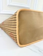 LOUIS VUITTON NEVERFULL GM BANDOULIERE INSIDE OUT