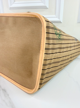 LOUIS VUITTON NEVERFULL GM BANDOULIERE INSIDE OUT