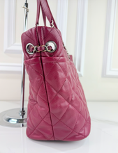 CHANEL CAVIAR TIMELESS CC SOFT SHOPPING TOTE IN BURGUNDY