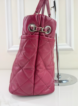 CHANEL CAVIAR TIMELESS CC SOFT SHOPPING TOTE IN BURGUNDY