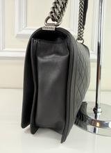 CHANEL BOY FLAP BAG LARGE LAMBSKIN IN BLACK
