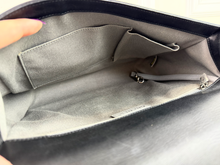 CHANEL BOY FLAP BAG LARGE LAMBSKIN IN BLACK