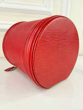 LOUIS VUITTON EPI CANNES CASTILLAN BEAUTY CASE
