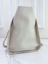 CHANEL LARGE STUDDED DEAUVILLE TOTE CAVIAR  IVORY